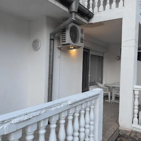 Appartement Sunny - Kuban / Bravo 5